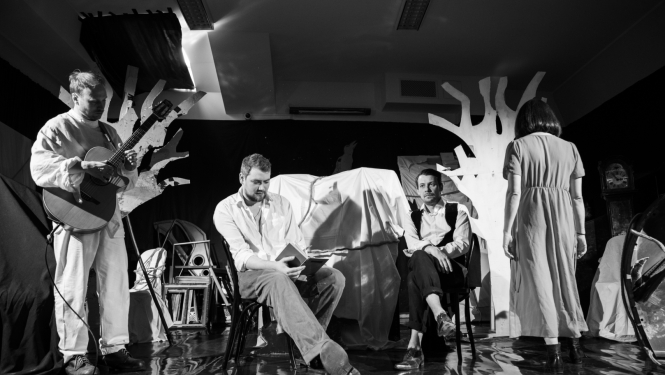 Izrādes mēģinājums, foto: Mersedese Margoit