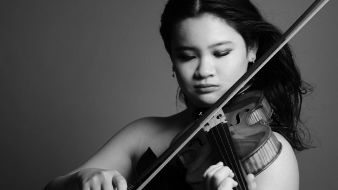 Vijolniece Hina Maeda, foto: T. Tairadate