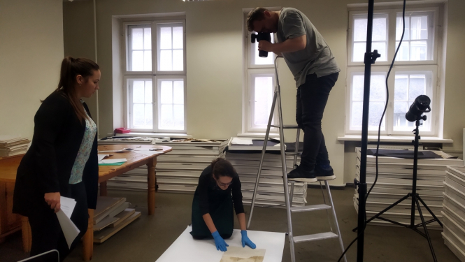 Muzeju krājumu digitalizācijas process, KISC publicitātes foto.