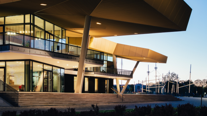 Koncertzāle “Latvija”