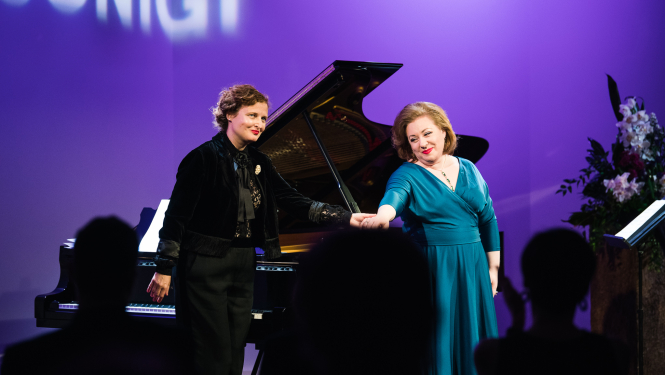 Inga Kalna un Diāna Ketlere, foto: Valters Pelns.