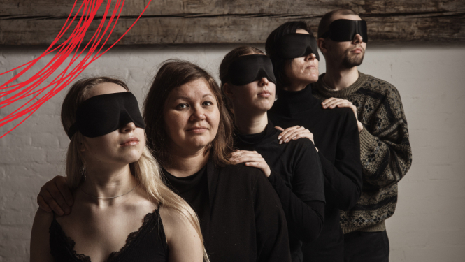 Izrādes “Bezgalīgais ritums” aktieri un režisore