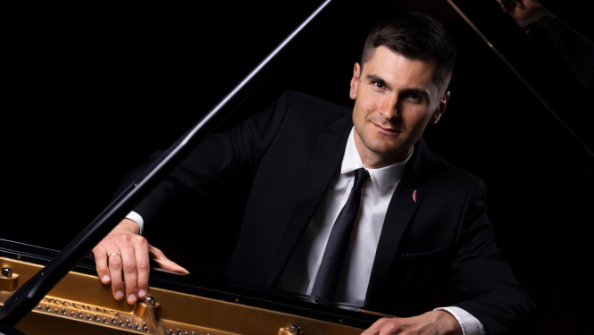 Mūziķa Vestarda Šimkus portrets.