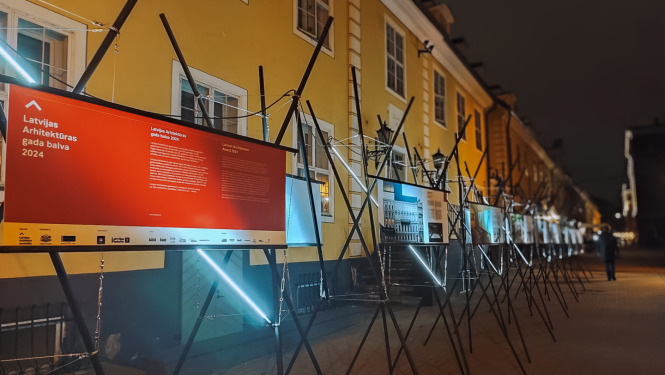 Latvijas Arhitektūras gada balvas 2024 izstāde Vecrīgā.
