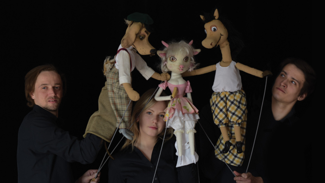 Leļļu teātra izrāde