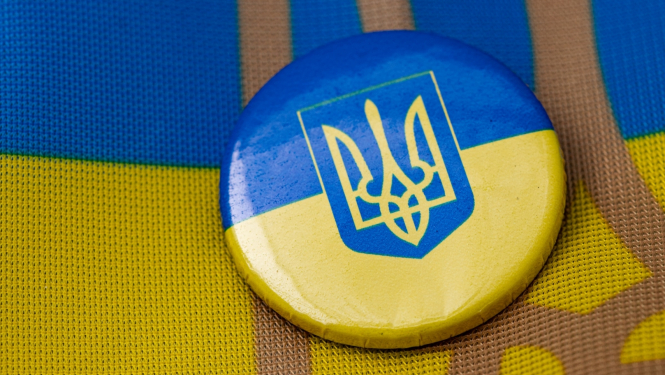 Ukrainas karogs un ģērbonis, foto: Unsplash