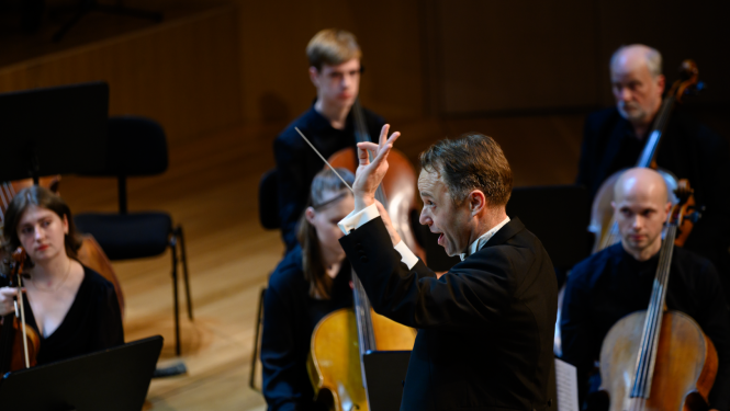 Diriģents Aigars Meri