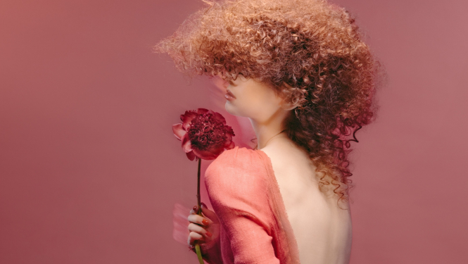 Izrādes vizuālais materiāls