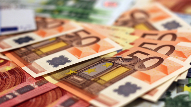 Eiro banknotes