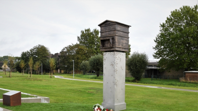 Zedelgem monument to the Latvian legionnaires