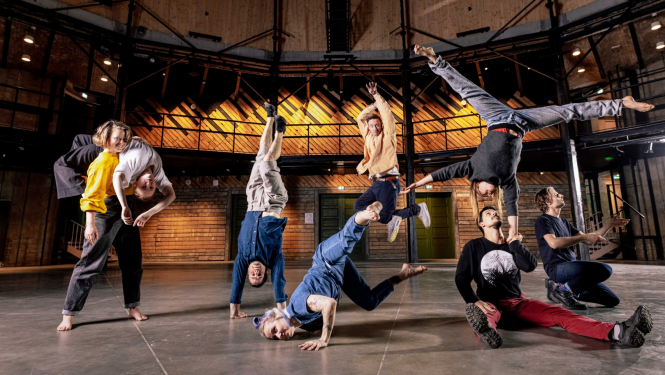 Izrādes veidotāju komanda, foto: Lauris Vīksne