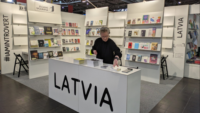 Latvijas nacionālais stends grāmatu tirgū Leipcigā