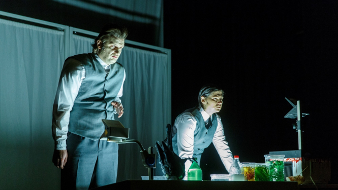 Izrāde “Puscilvēki”, foto: Matīss Markovskis