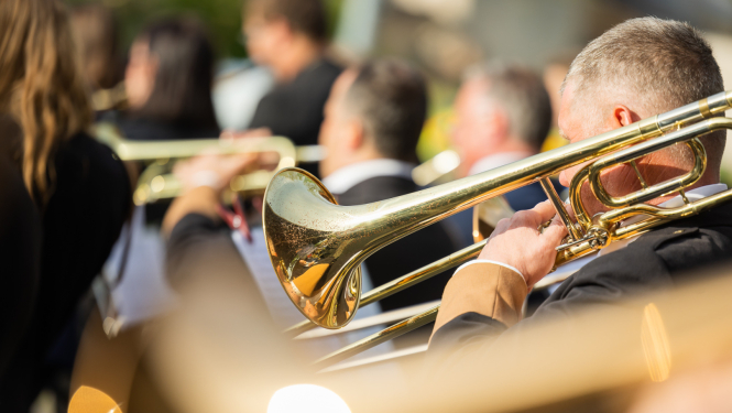 Pūtēju orķestra instrumenti un mūziķi