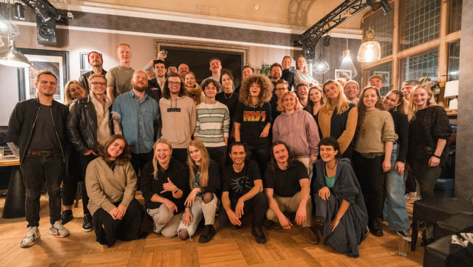 Dziesmu rakstīšanas nometnes “RIGaLIVE” devītā sesijas dalībnieki