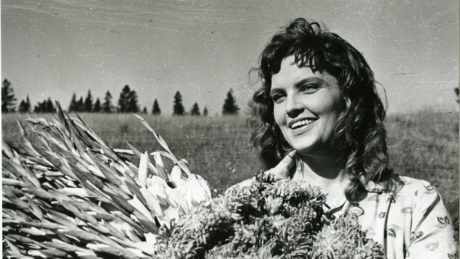 Dzidra Ritenberga, foto no LKA Rīgas Kino muzeja krājuma