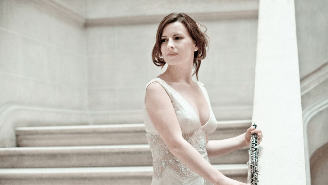 mūziķe Selīna Muanē