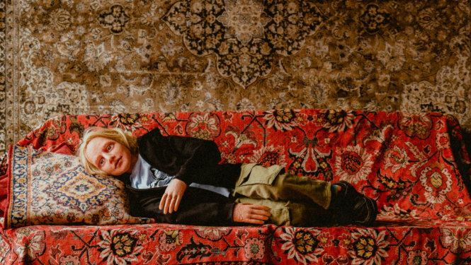 Izrādes vizuālais materiāls