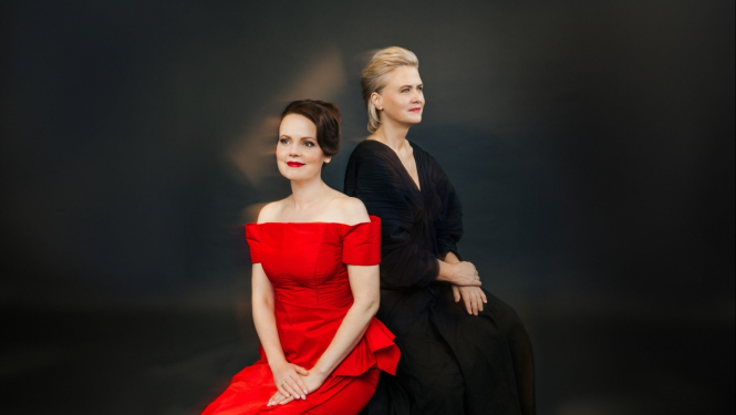 Inga Šļubovska-Kancēviča un Ilze Ozoliņa, foto: Aiga Rēdmane