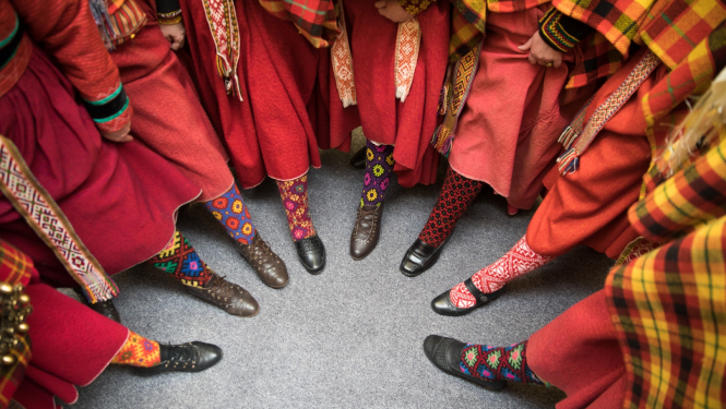 Suitu tautastērpa fragments