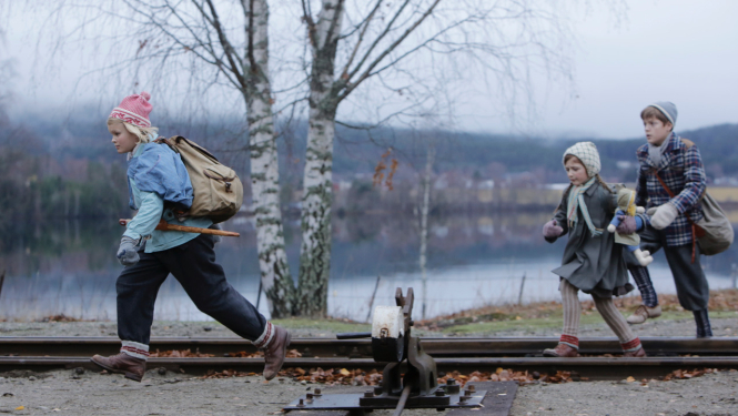 Kadrs no filmas "Pāri robežai / The Crossing".