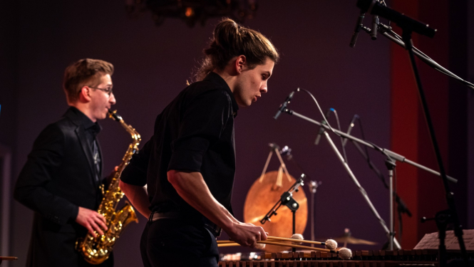 Mūziķi Reinis Tomiņš un Aigars Raumanis