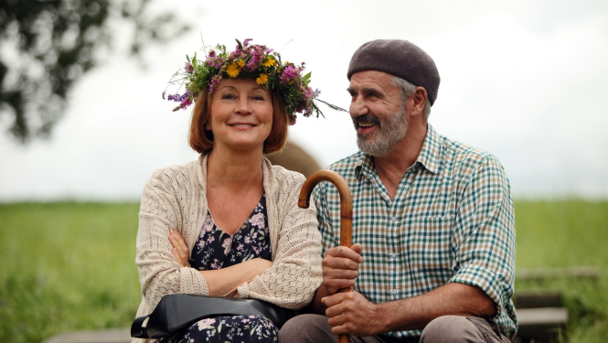 Agneses Zeltiņas foto no filmas "Vectēvs, kas bīstamāks par datoru" uzņemšanas laukuma (2016)