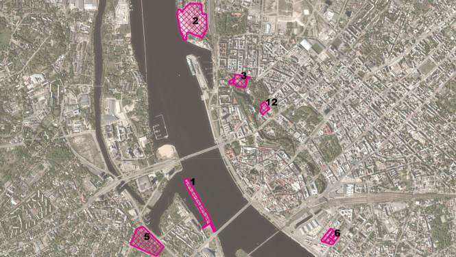 Rīgas karte ar atzīmētām Nacionālās akustiskās koncertzāles novietņu iespējamajām vietām.