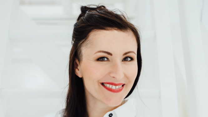 Laura Jēkabsone, komponiste un aranžētāja, vokālās grupas “Latvian Voices” mākslinieciskā vadītāja