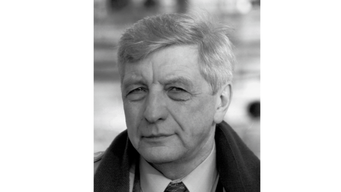 Rakstnieks Zigmunds Skujiņš