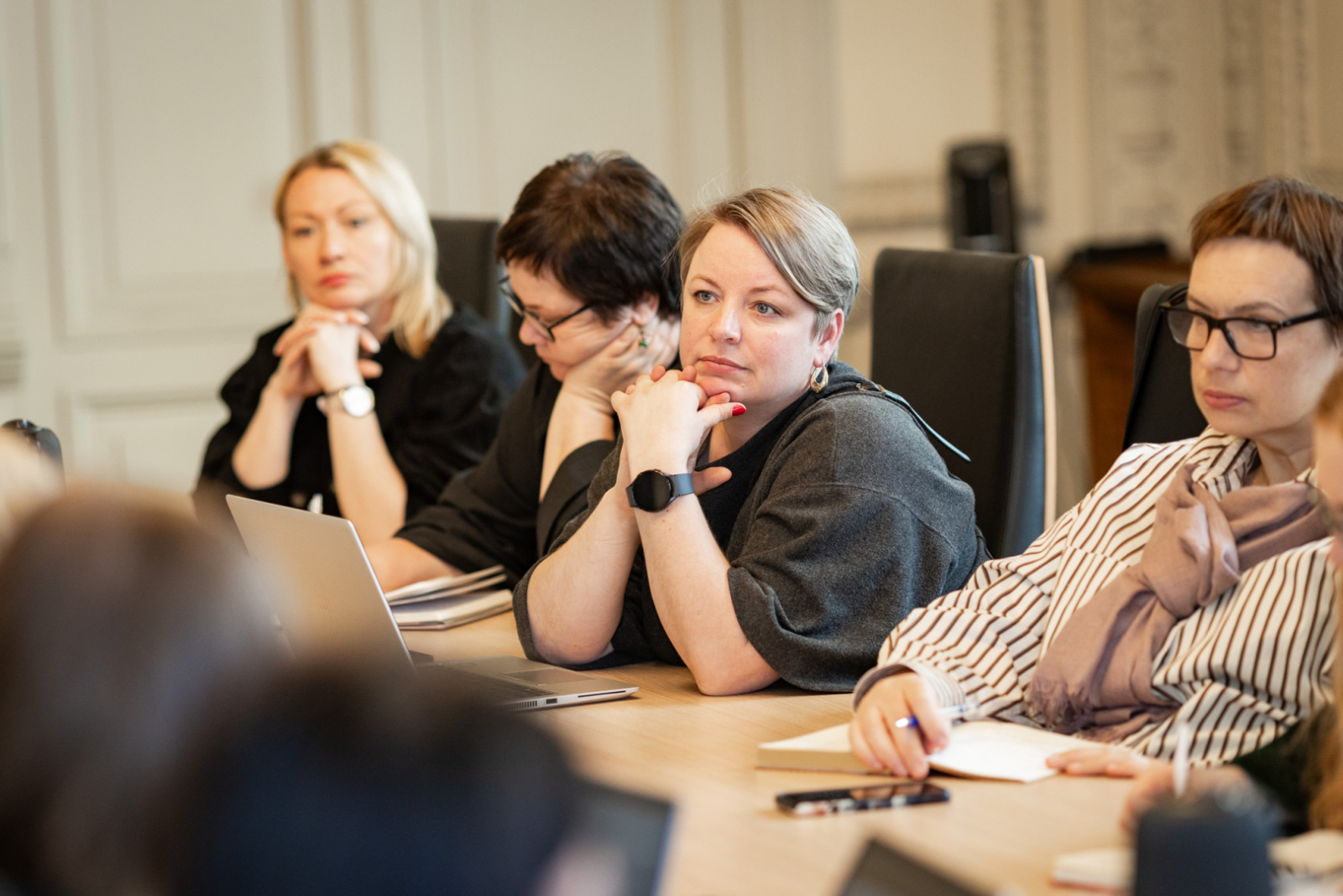 Kultūras ministrijas vadības tikšanās ar biedrības “Laiks kultūrai” pārstāvjiem KM Lielajā zālē