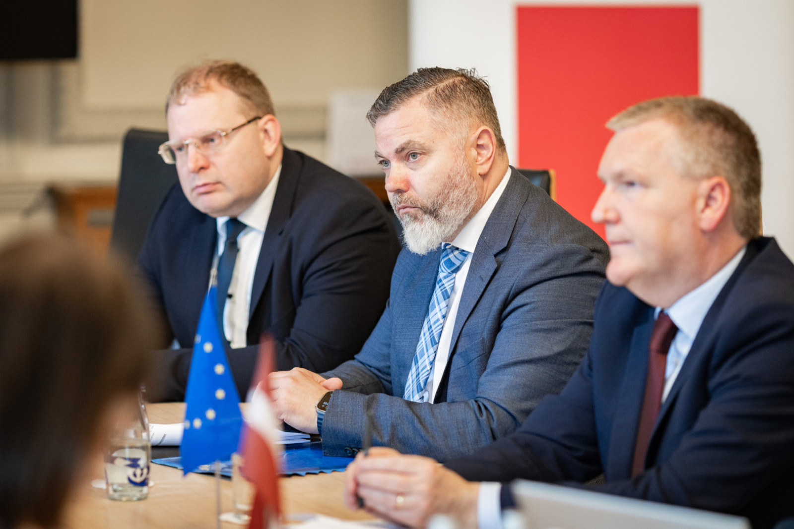 Kultūras ministres tikšanās ar Eiropas Demokrātijas, tieslietu, tiesiskuma un patērētāju tiesību aizsardzības komisāru Maiklu Makgrātu
