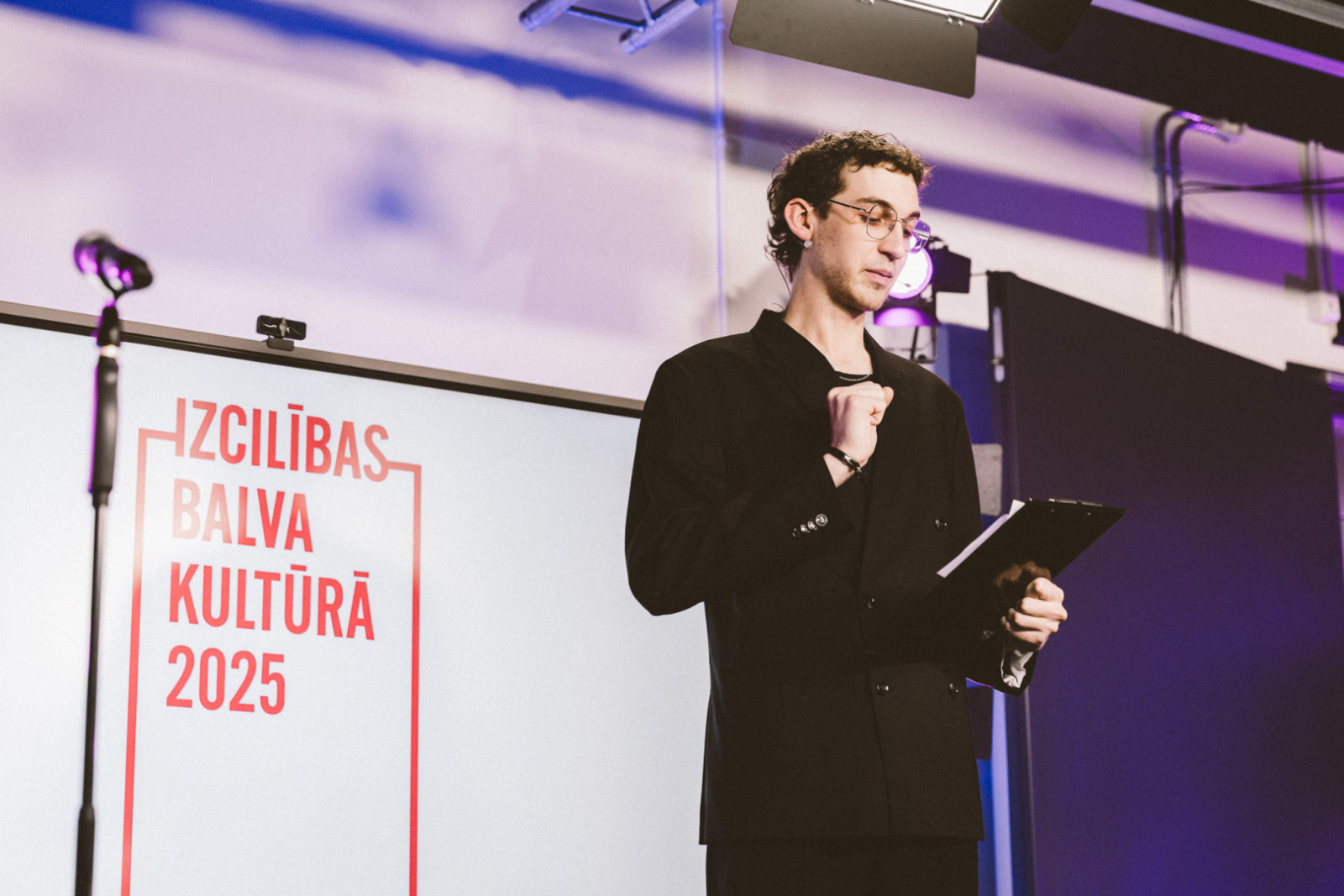 Izcilības balva kultūrā 2025 svinīgās pasniegšanas ceremonijas norise LMA prototipēšanas darbnīcu “Riga MakerSpace” ēkā