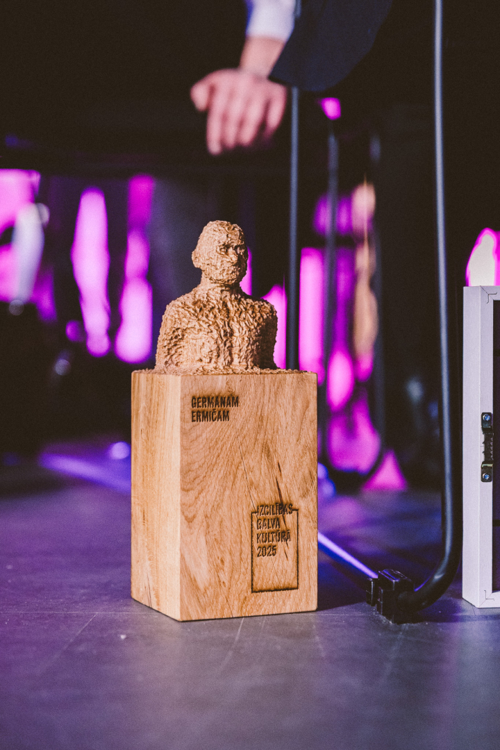 Izcilības balva kultūrā 2025 svinīgās pasniegšanas ceremonijas norise LMA prototipēšanas darbnīcu “Riga MakerSpace” ēkā