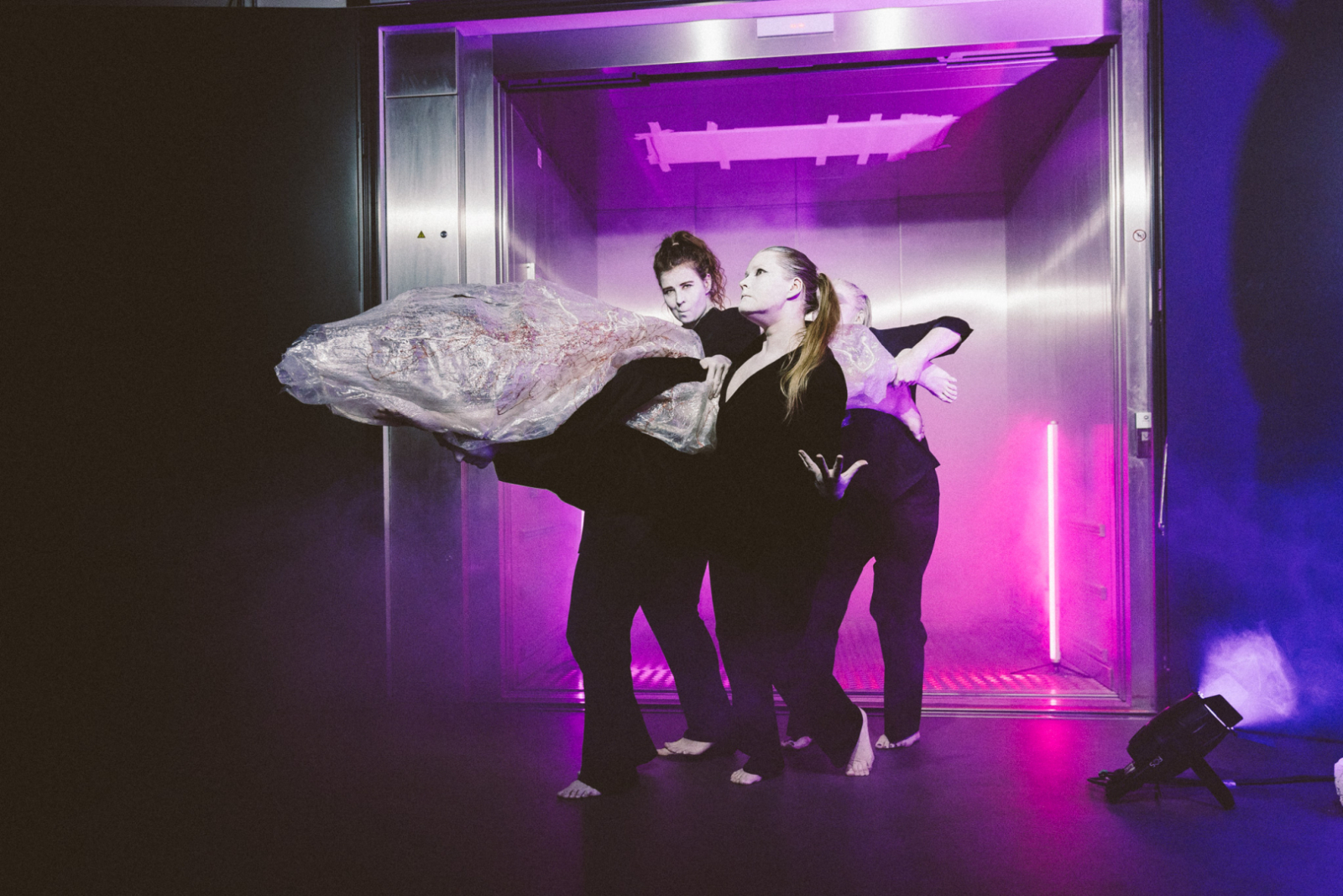 Izcilības balva kultūrā 2025 svinīgās pasniegšanas ceremonijas norise LMA prototipēšanas darbnīcu “Riga MakerSpace” ēkā