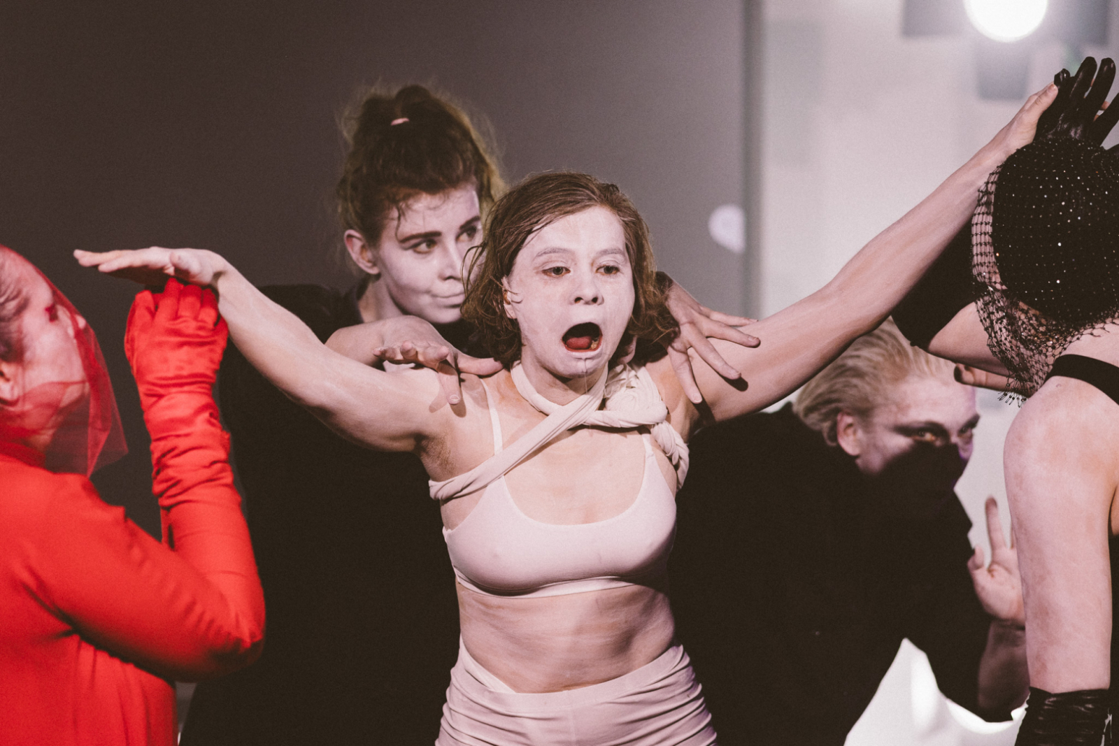 Izcilības balva kultūrā 2025 svinīgās pasniegšanas ceremonijas norise LMA prototipēšanas darbnīcu “Riga MakerSpace” ēkā