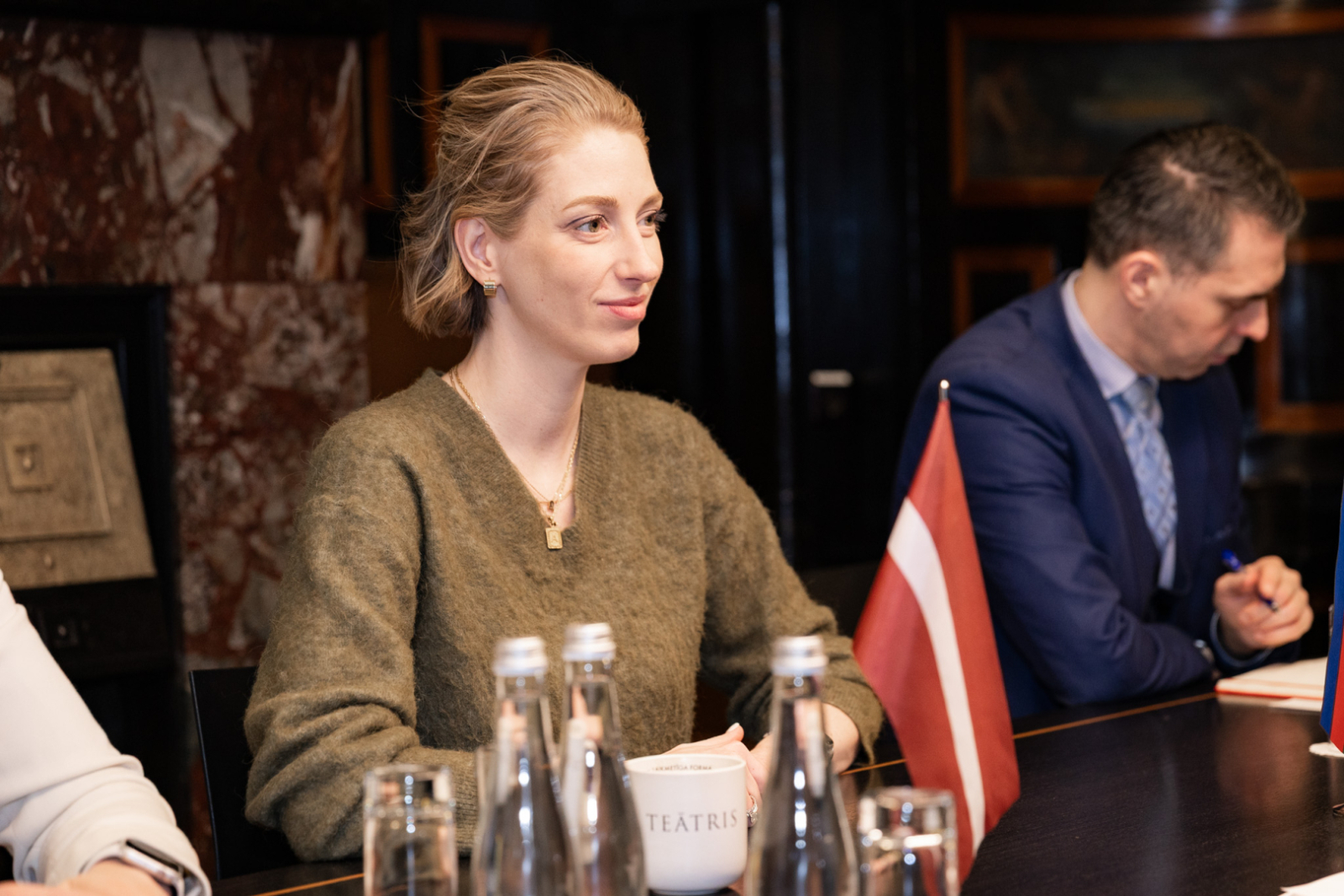 Kultūras ministres Agneses Lāces tikšanās ar Azerbaidžānas Republikas ārkārtējo un pilnvaroto vēstnieku Latvijā V.E. Elnuru Sultanovu (H.E. Elnur Sultanov)