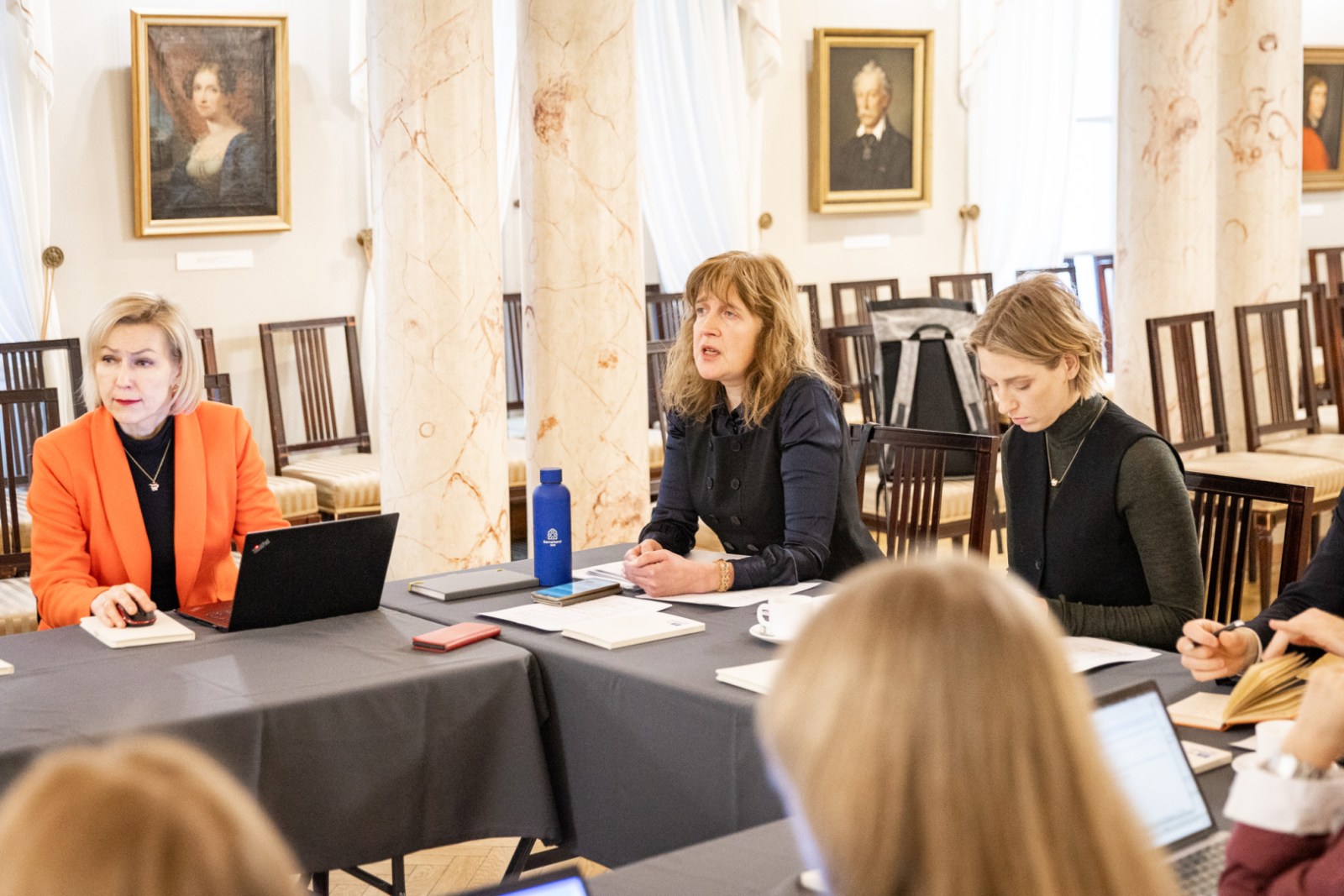 UNESCO Latvijas Nacionālās komisijas dalībnieki RVKM Kolonnu zālē