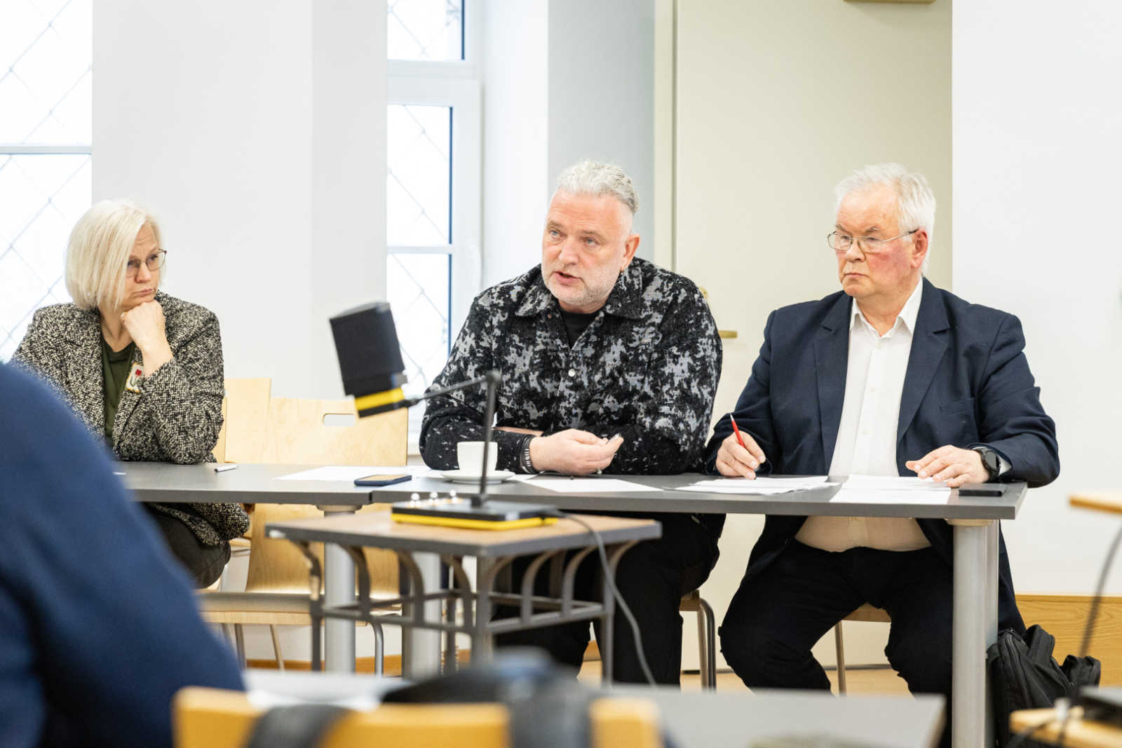 Dziesmu un deju svētku mākslinieciskās padomes sēde LNKC telpās