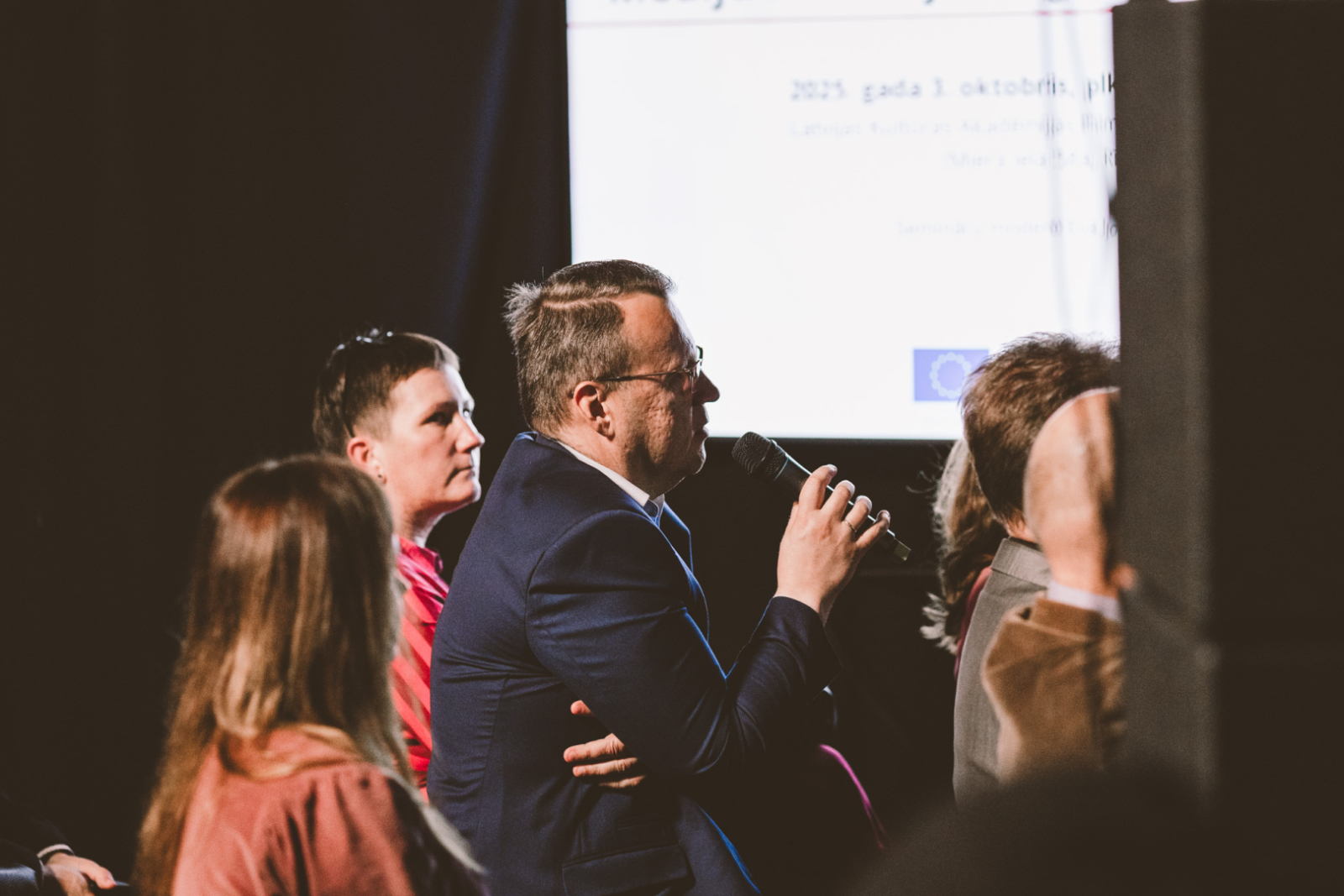 Semināra “Mediju inovācijas digitālajā laikmetā” norise LKA filmu skolas paviljonā