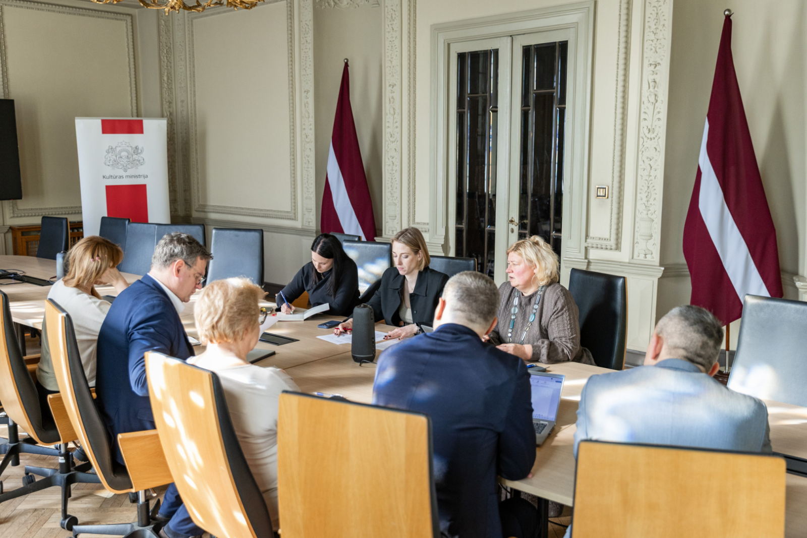 KM pārstāvju tikšanās ar Rīgas domes pārstāvjiem KM Lielajā zālē