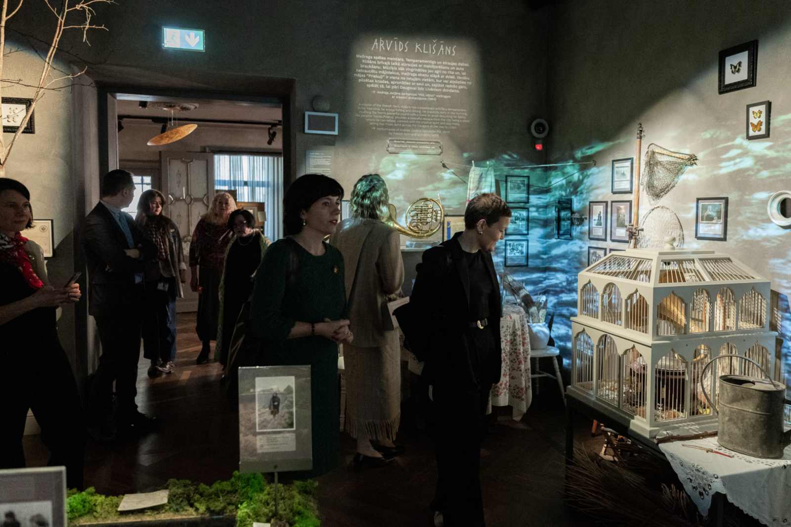 Latvijas, Lietuvas, Igaunijas un Polijas kultūras ministres aplūko LNRMM ekspozīciju