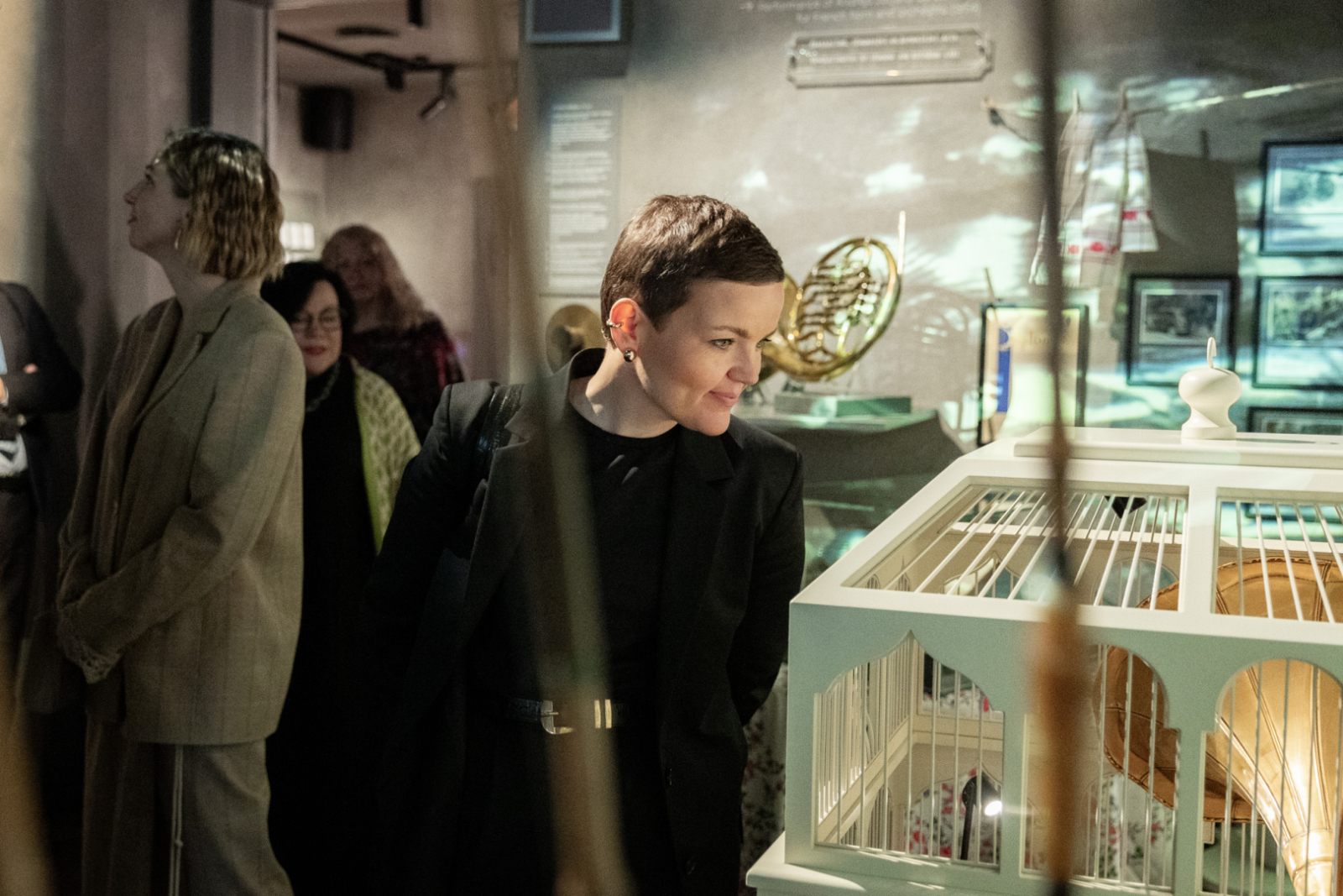 Latvijas, Lietuvas, Igaunijas un Polijas kultūras ministres aplūko LNRMM ekspozīciju