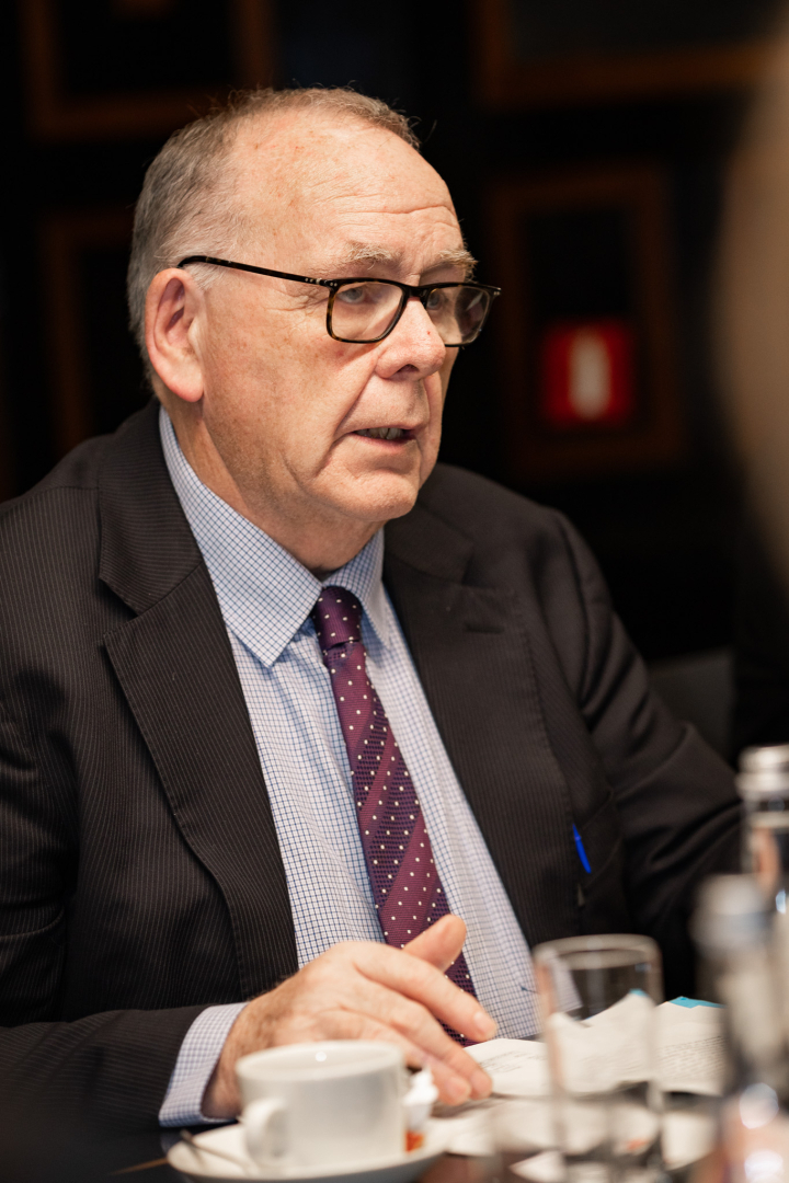 Tikšanās ar Eiropas Ekonomikas un sociālo lietu komitejas priekšsēdētāju Šīmusu Bolandu (Mr Séamus Boland) KM Kamīnzālē