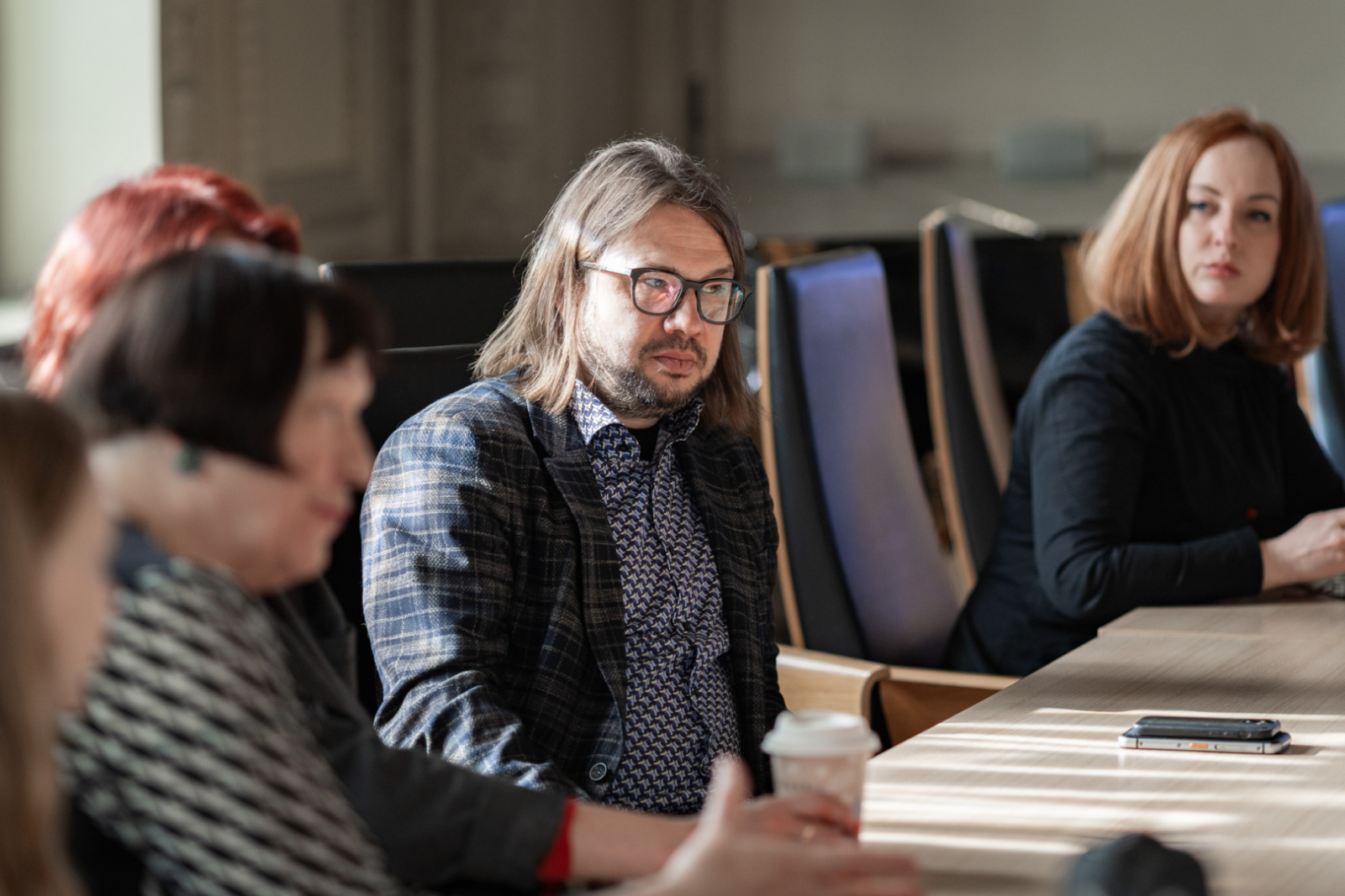 Latvijas Vizuālās mākslas padomes locekļi piedalās Vizuālās mākslas padomes sēdē