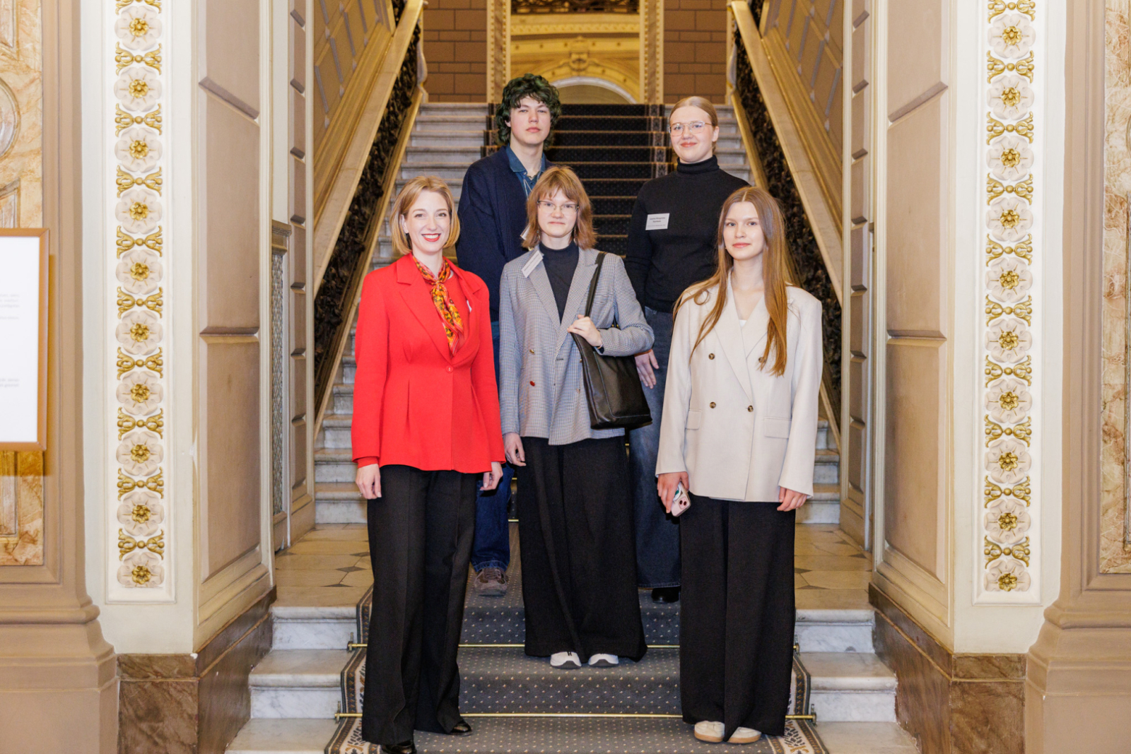 Ēnu dienas norise - jaunieši un KM pārstāvji