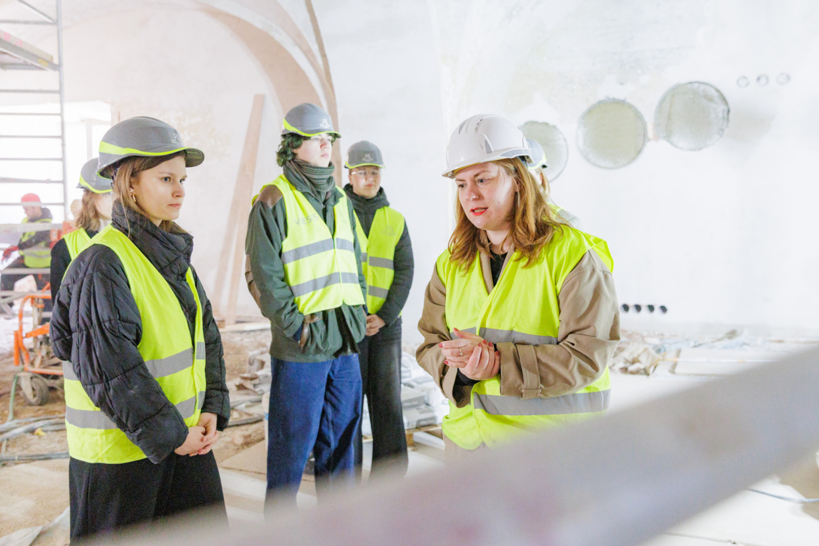 Ēnu dienas norise - jaunieši un KM pārstāvji