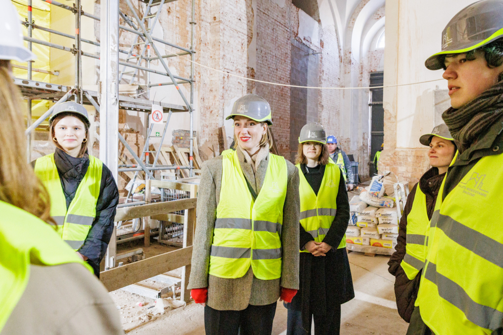 Ēnu dienas norise - jaunieši un KM pārstāvji