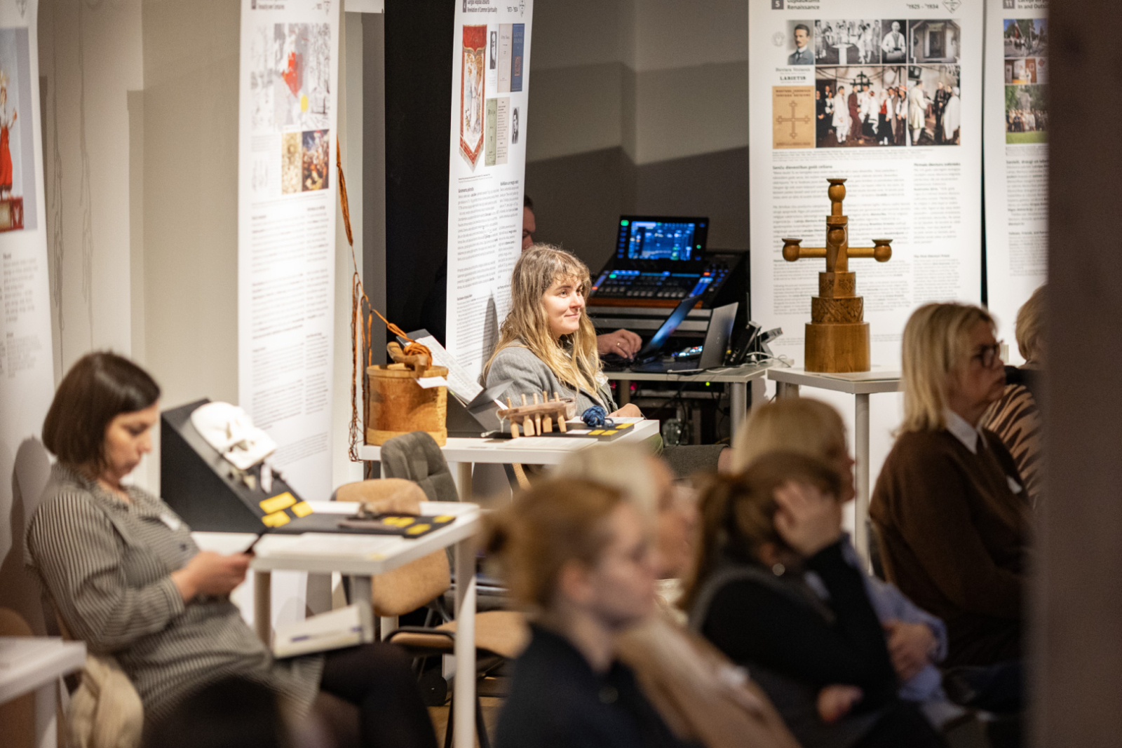 KM semināra par kultūras piekļūstamību "Cik piekļūstami mēs esam?" norise Valmieras muzeja telpās