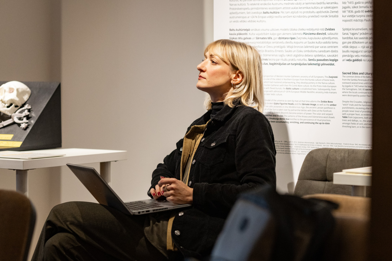 KM semināra par kultūras piekļūstamību "Cik piekļūstami mēs esam?" norise Valmieras muzeja telpās